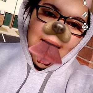 Meet your Posher, Alexis